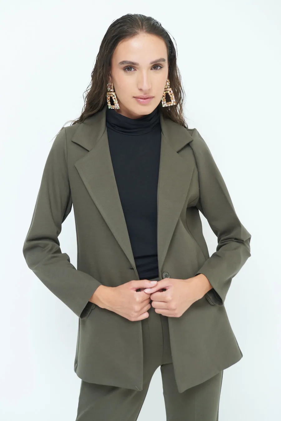 Chic tailored jacket with pockets wholesale