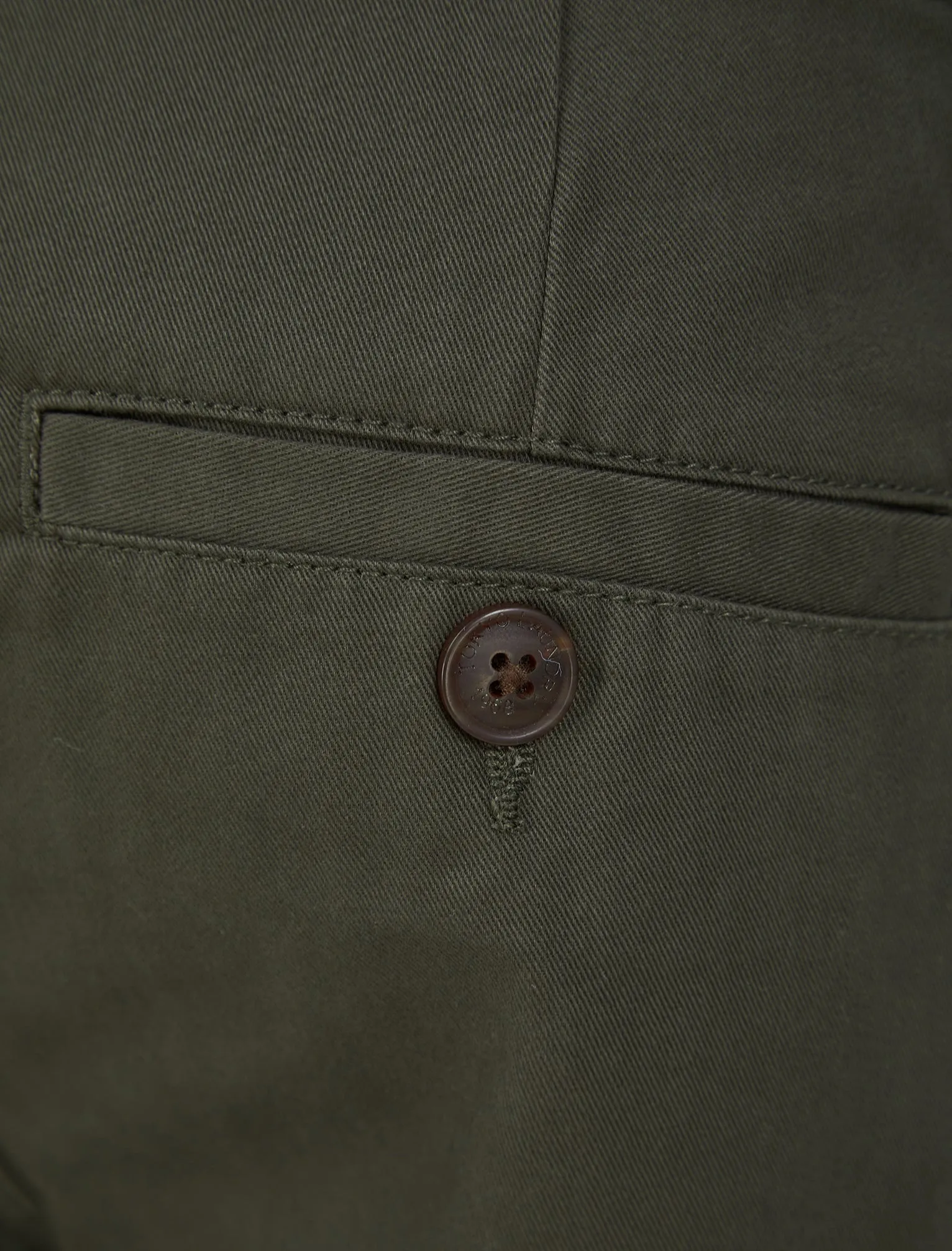 Elvio Cotton Twill Chino Shorts in Khaki - Tokyo Laundry