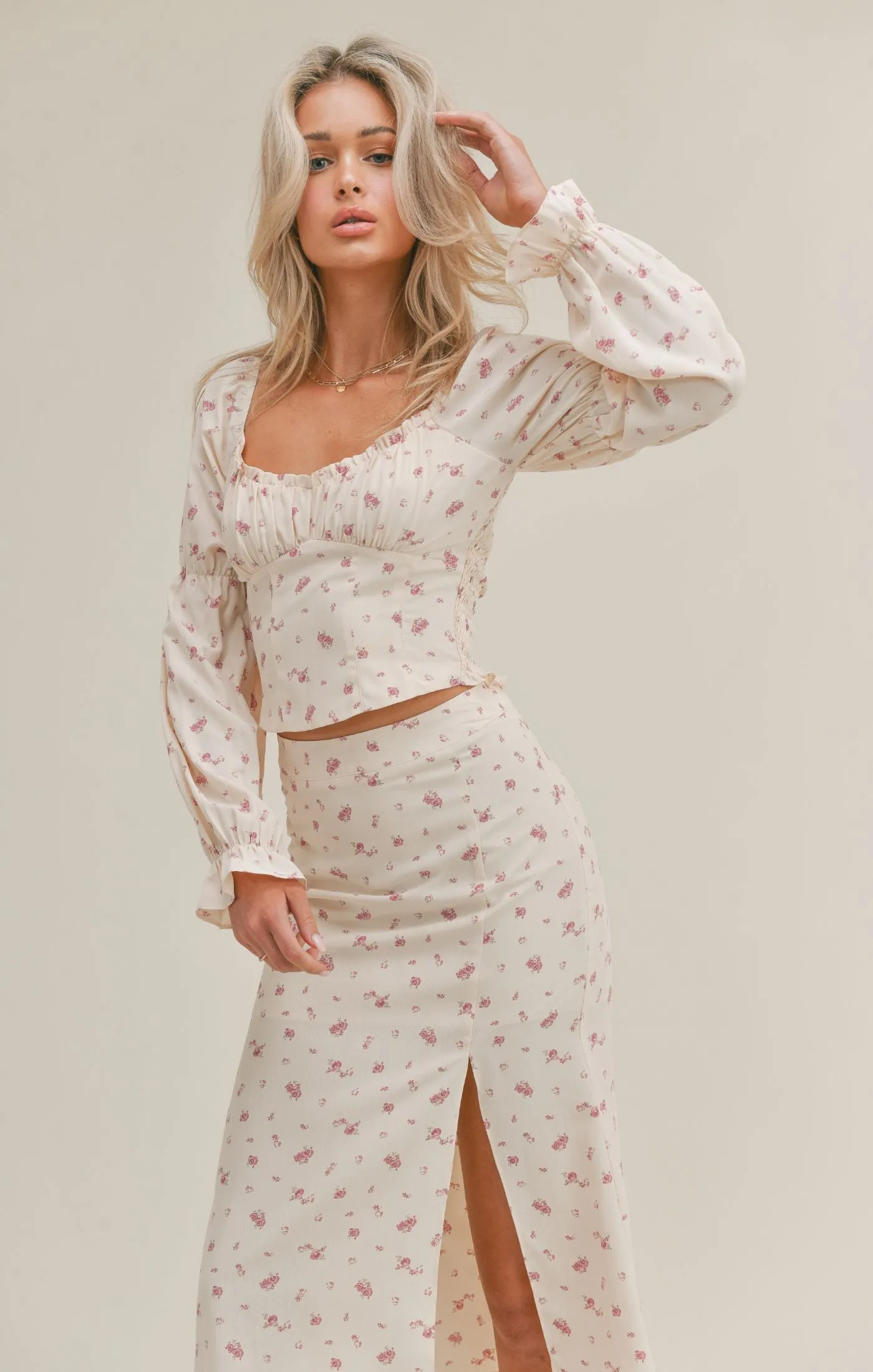 Feminine Flora Top