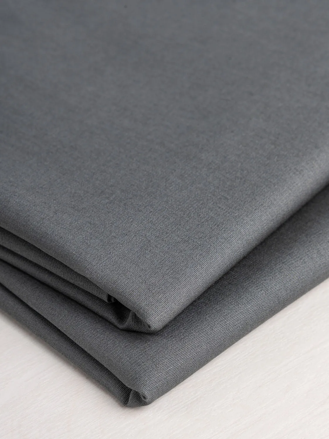 Lightweight Silky Cotton Poplin - Basalt Grey