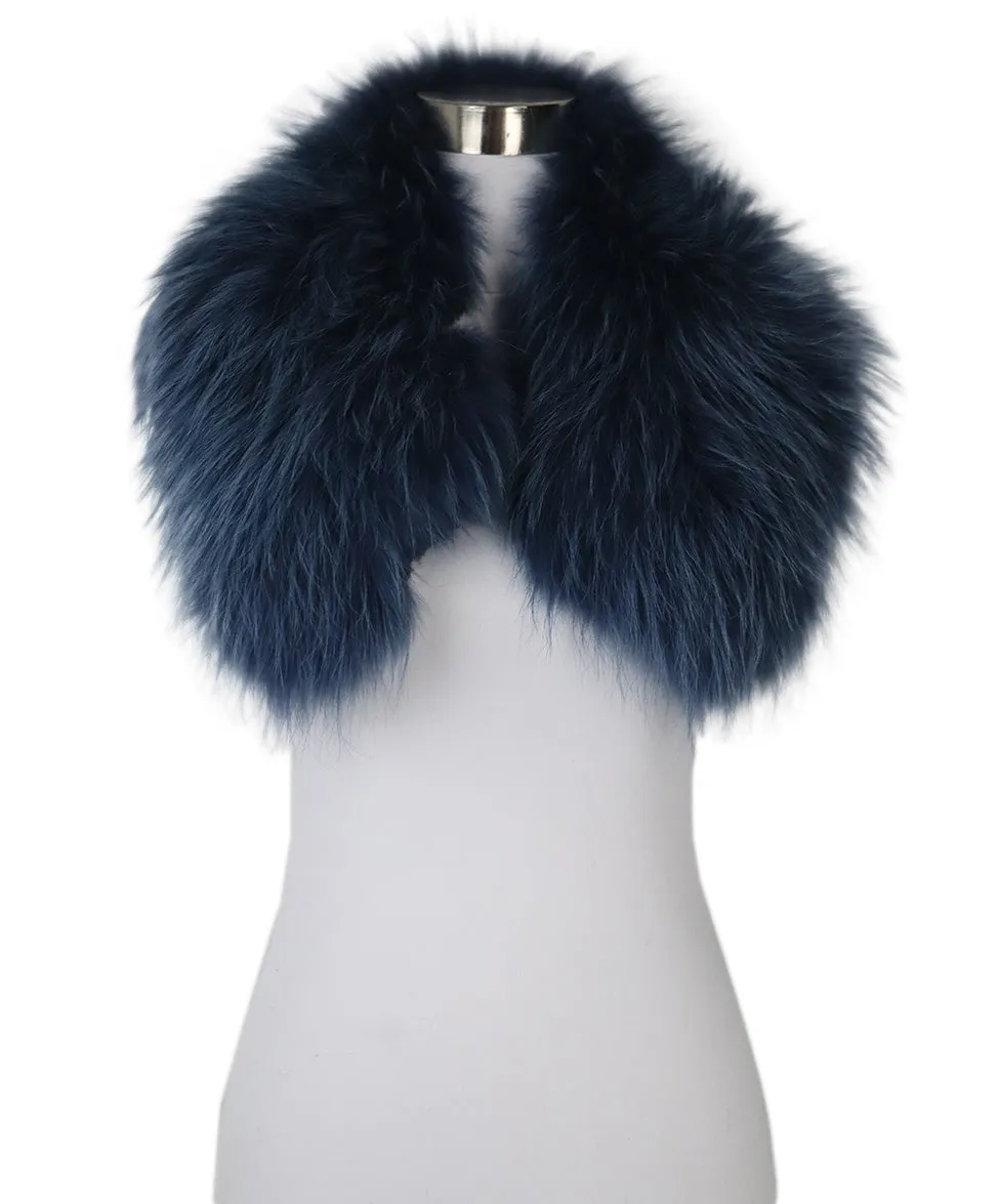 Mr.& Mrs. Italy Blue Fox Fur Collar