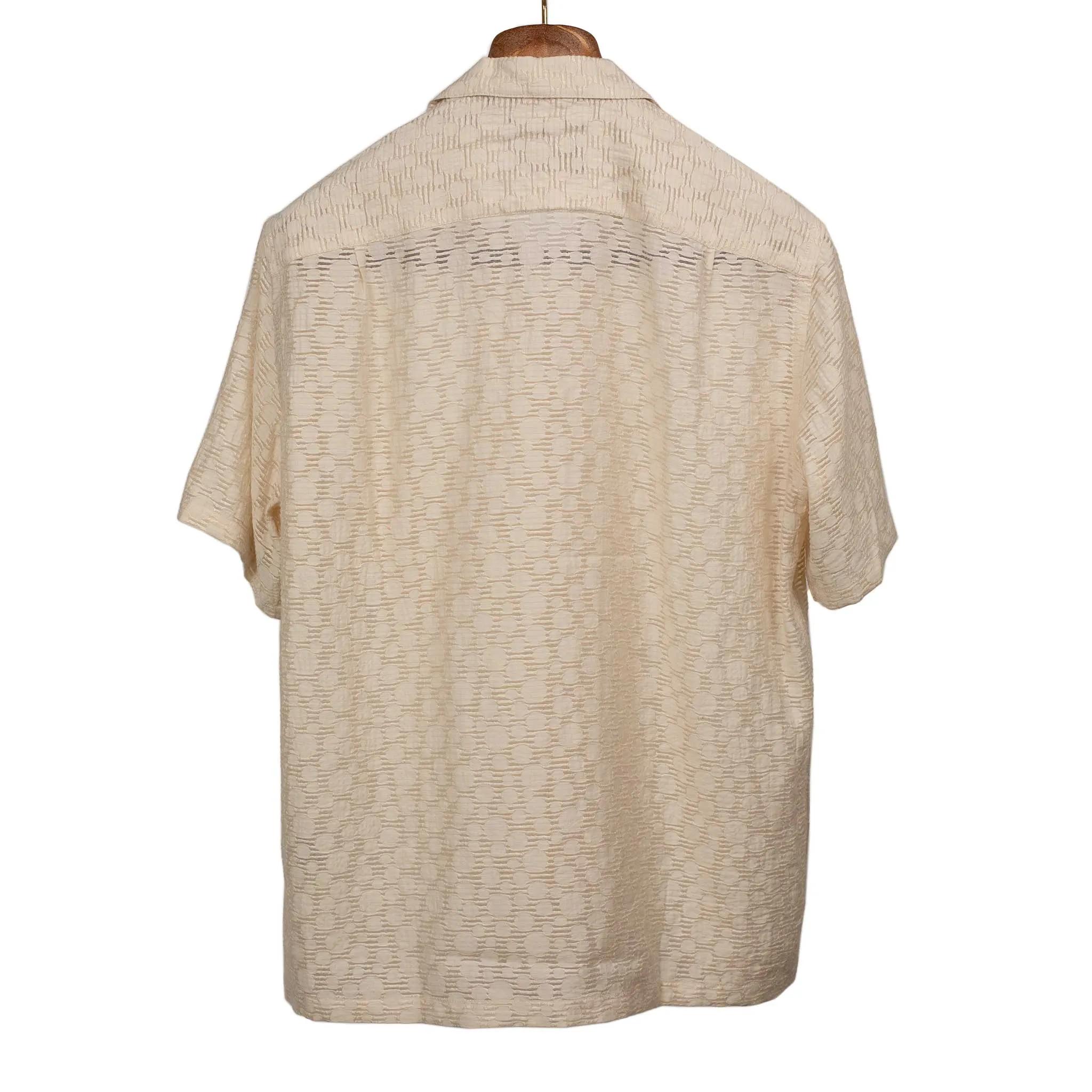 Plasma camp collar shirt in pearl viscose polkadot cutout