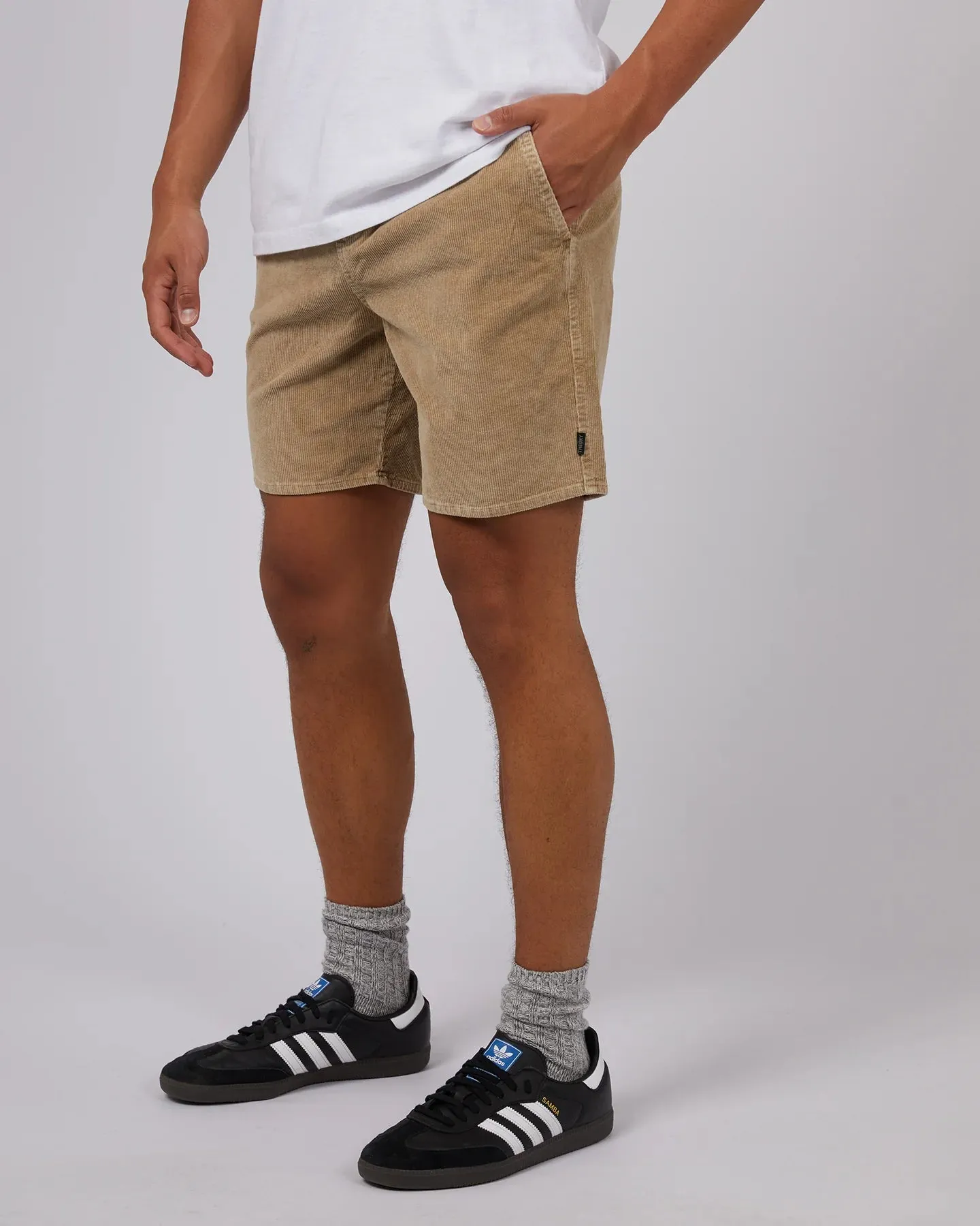 SILENT THEORY - Cord Short - Tan