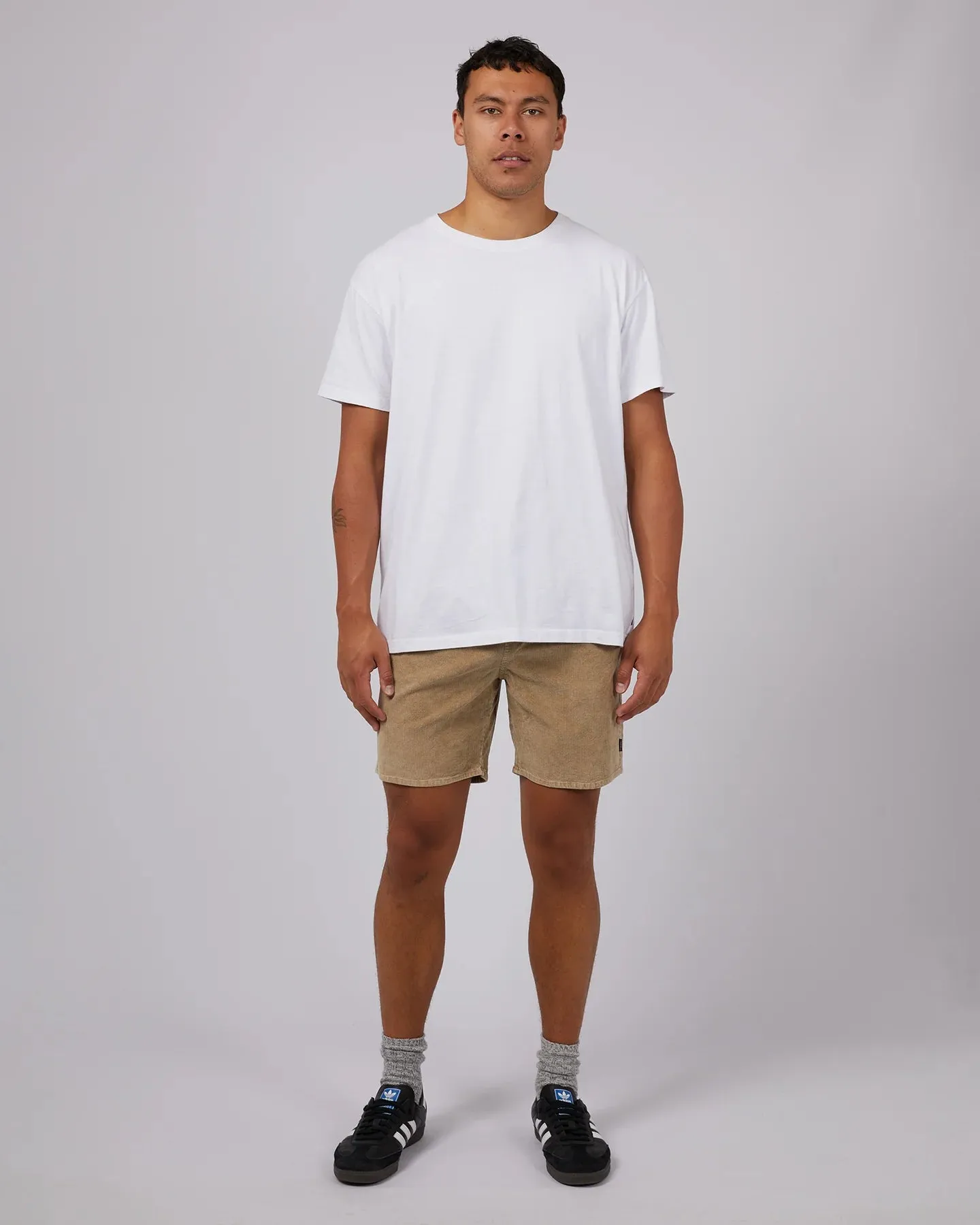 SILENT THEORY - Cord Short - Tan